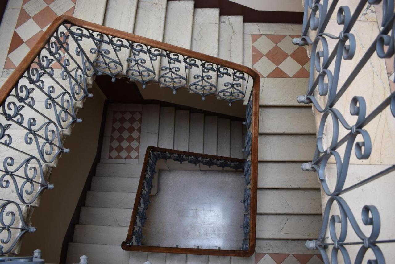 Royal Domus Perugia - Via Mazzini Apartment Екстериор снимка